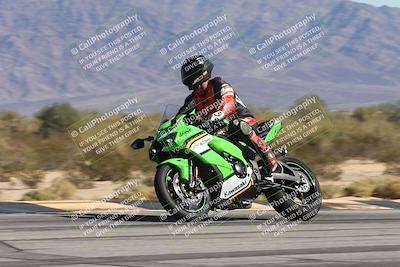 media/Oct-30-2025-Racers Edge (Thu) [[dabbdaf680]]/3-B Group/Session 4 (Turn 9 Side)/